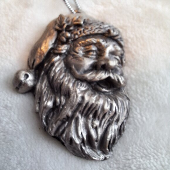 Set of 3 Heavy Metal Detailed Santa‎ Head Ornaments Silver Color St Nicholas - Picture 3 of 6